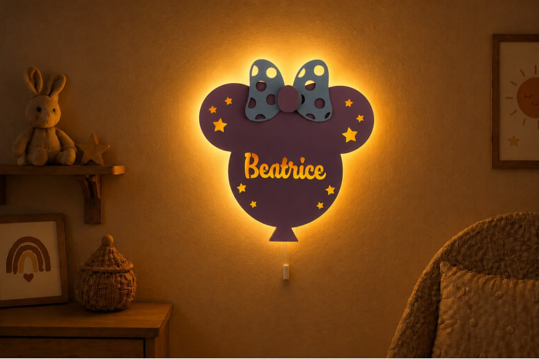El Boyaması Ahşap Minnie Mouse Lamba