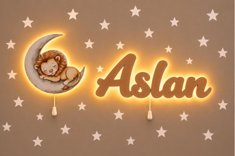 Ahşap Adına Özel Aslanlı & Işıklı İsimlik Lamba Seti Ahşap Adına Özel Aslanlı & Işıklı İsimlik Lamba Seti